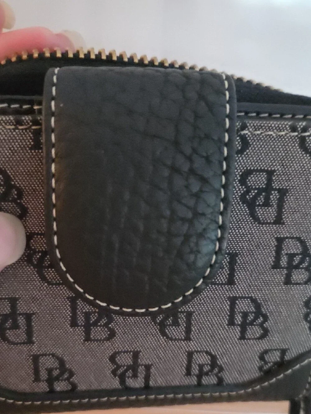 Dooney & Bourke Vintage Black & Gray Monogram Sm. Flap Snap Wallet